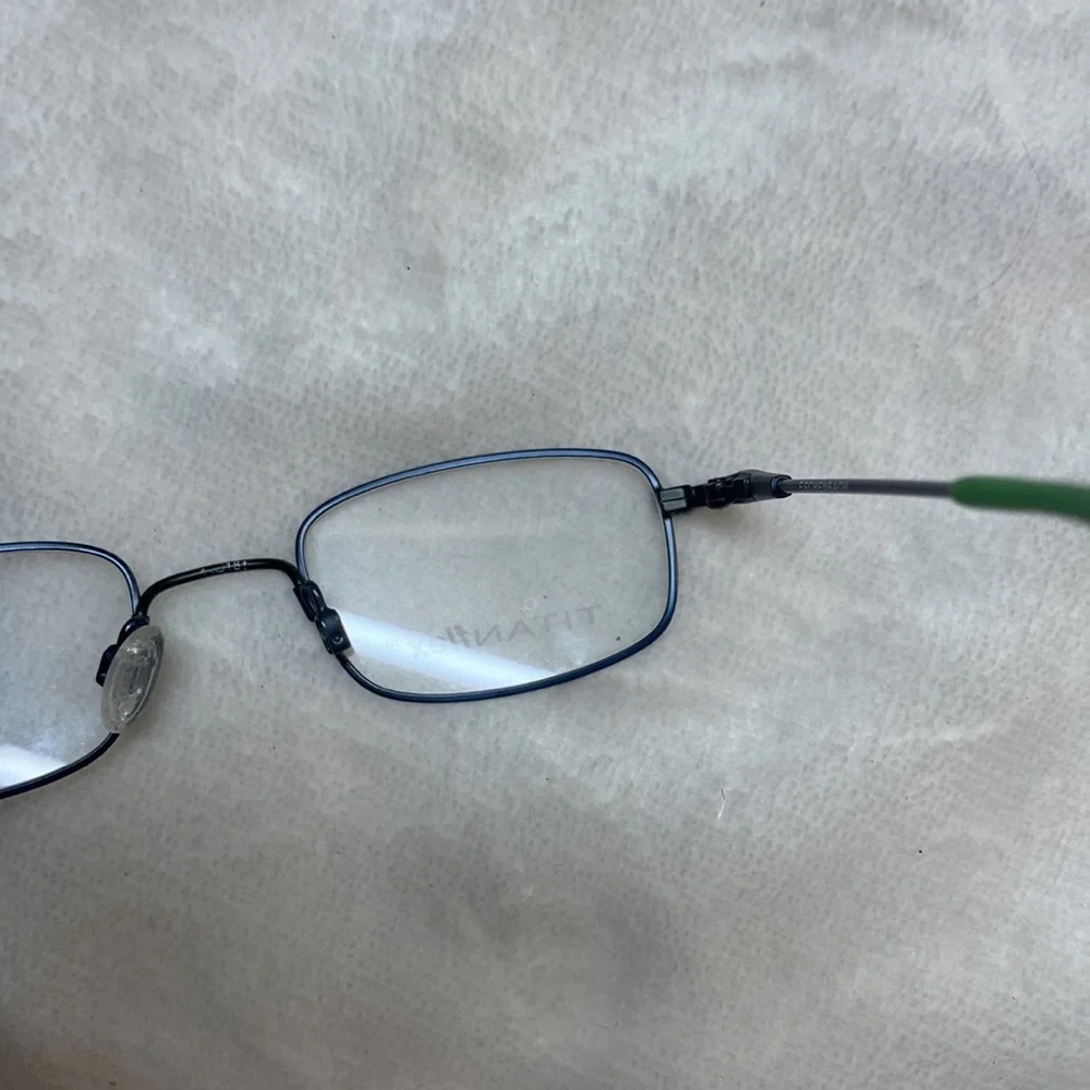 Kids titanflex eyeglass frame. Titanium dark green and blue. 44/18